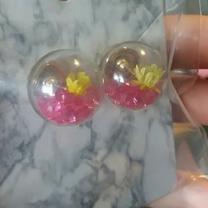 Glass earrings filled w/rhinestone crystals/flower
